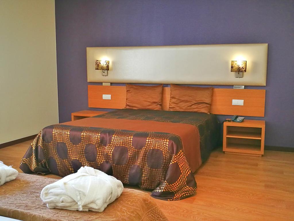 Hotel Do Vale อากิอาร์ ดาเบย์รา ภายนอก รูปภาพ