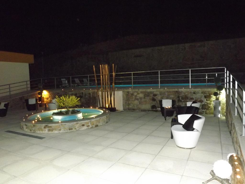Hotel Do Vale อากิอาร์ ดาเบย์รา ภายนอก รูปภาพ