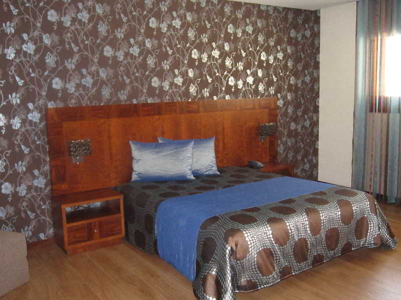 Hotel Do Vale อากิอาร์ ดาเบย์รา ภายนอก รูปภาพ