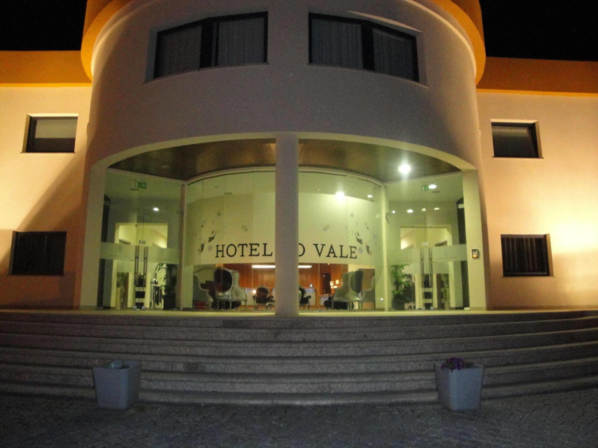 Hotel Do Vale อากิอาร์ ดาเบย์รา ภายนอก รูปภาพ