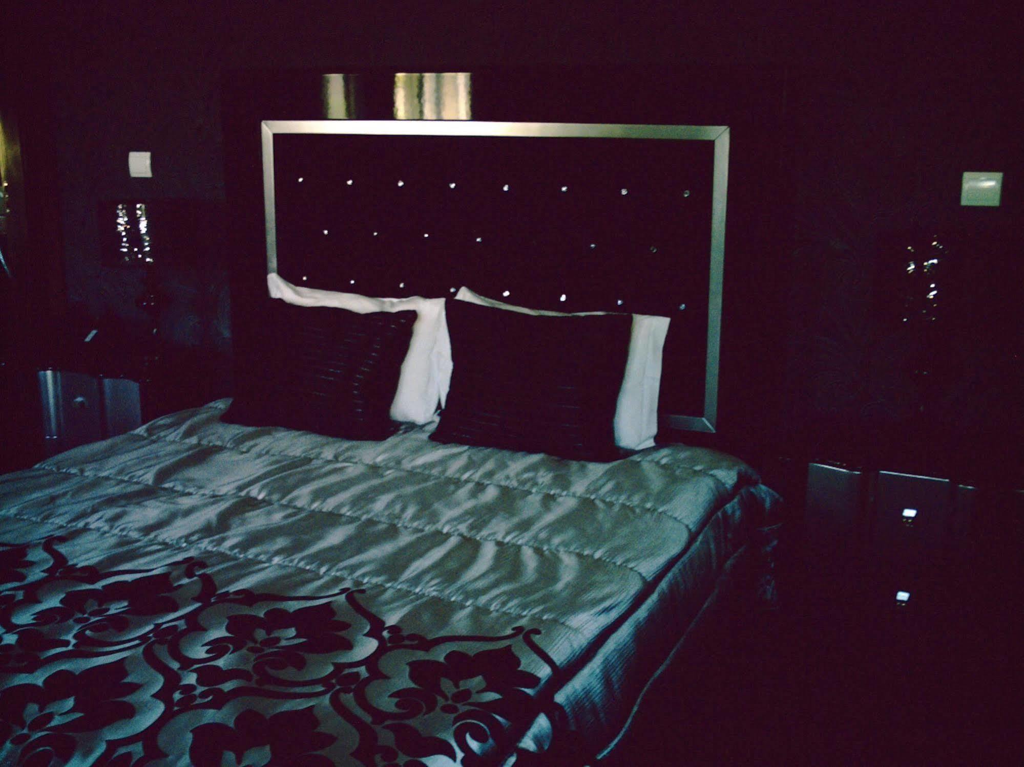 Hotel Do Vale อากิอาร์ ดาเบย์รา ภายนอก รูปภาพ